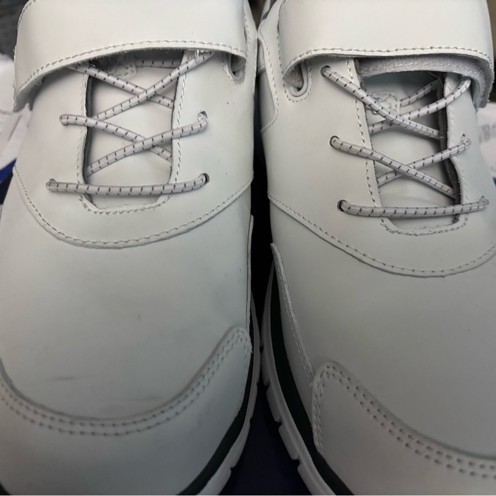 Women’s White Anodyne sneakers